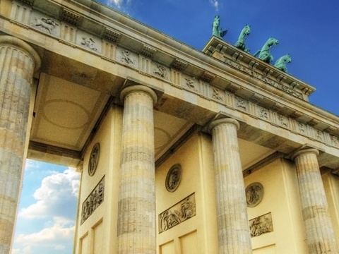 Berliner Tanzschaffende aufgepasst!