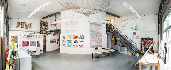 Galerie der Villa sucht...